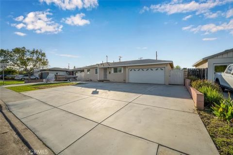 Tiny photo for 11721 Palmwood Drive, Garden Grove, CA 92840 (MLS # PW26004131)