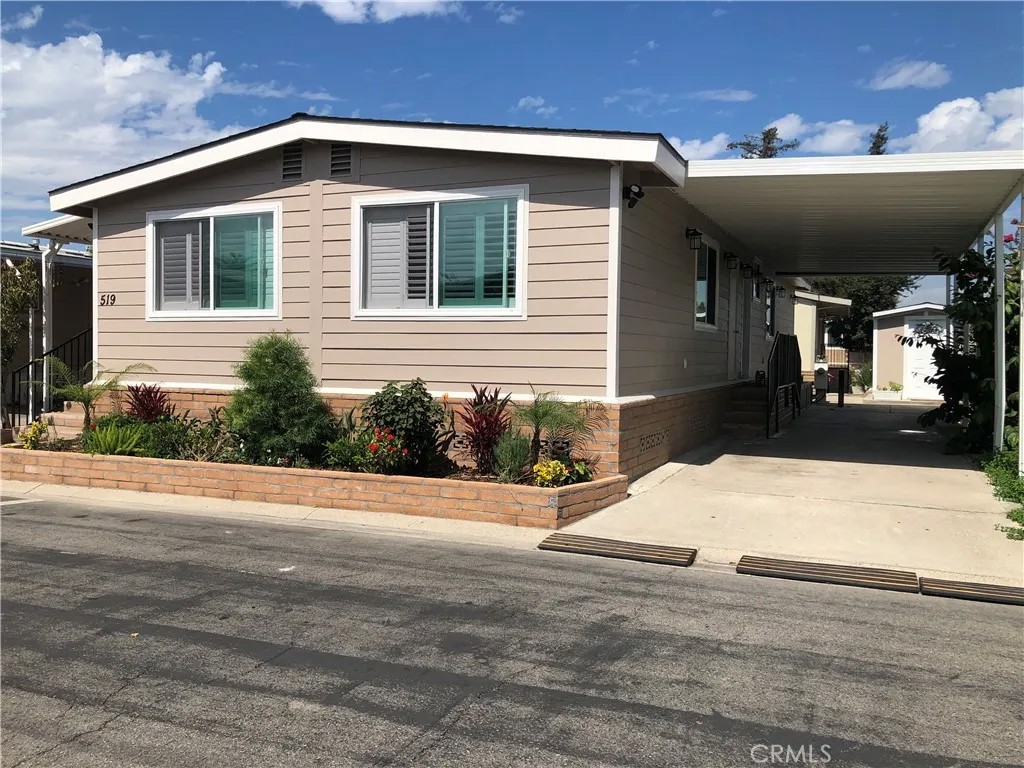 5772 Garden Grove Blvd 519