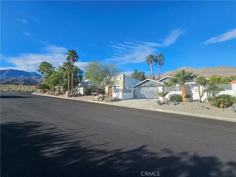 54925 Avenida Alvarado