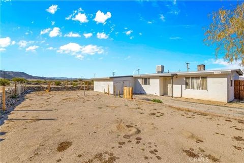 Photo of 74746 Baseline Road, 29 Palms, CA 92277 (MLS # JT26015150)