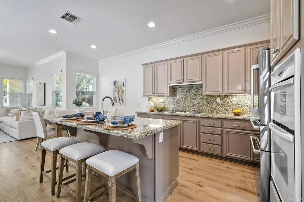 13944 Kerry Lane