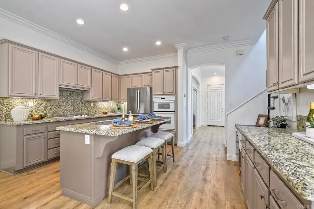 13944 Kerry Lane