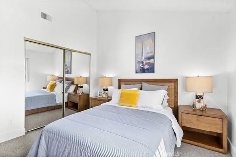 Tiny photo for 24001 Neece Ave #4, Torrance, CA 90505 (MLS # PW25238943)