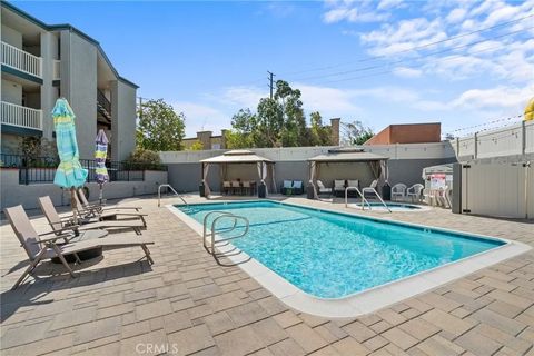 Tiny photo for 24001 Neece Ave #4, Torrance, CA 90505 (MLS # PW25238943)