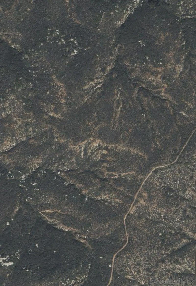 000 El Capitan Truck Trail 7