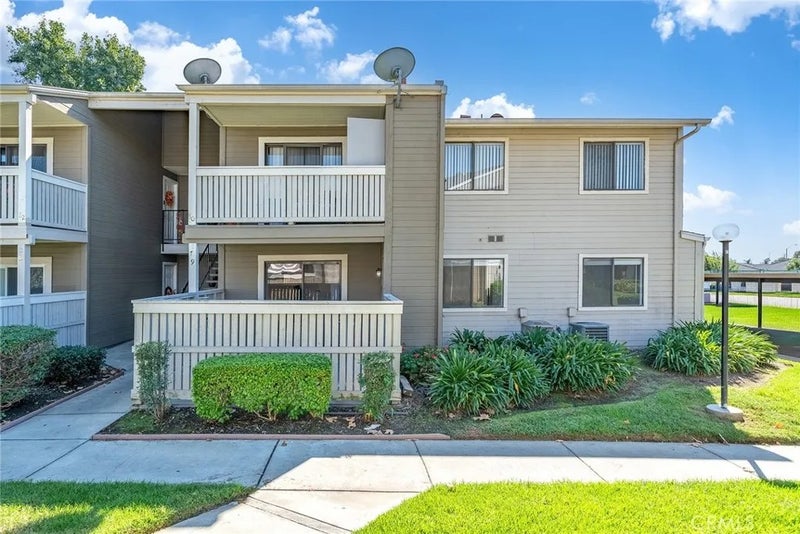 1309 W Mission Boulevard 79