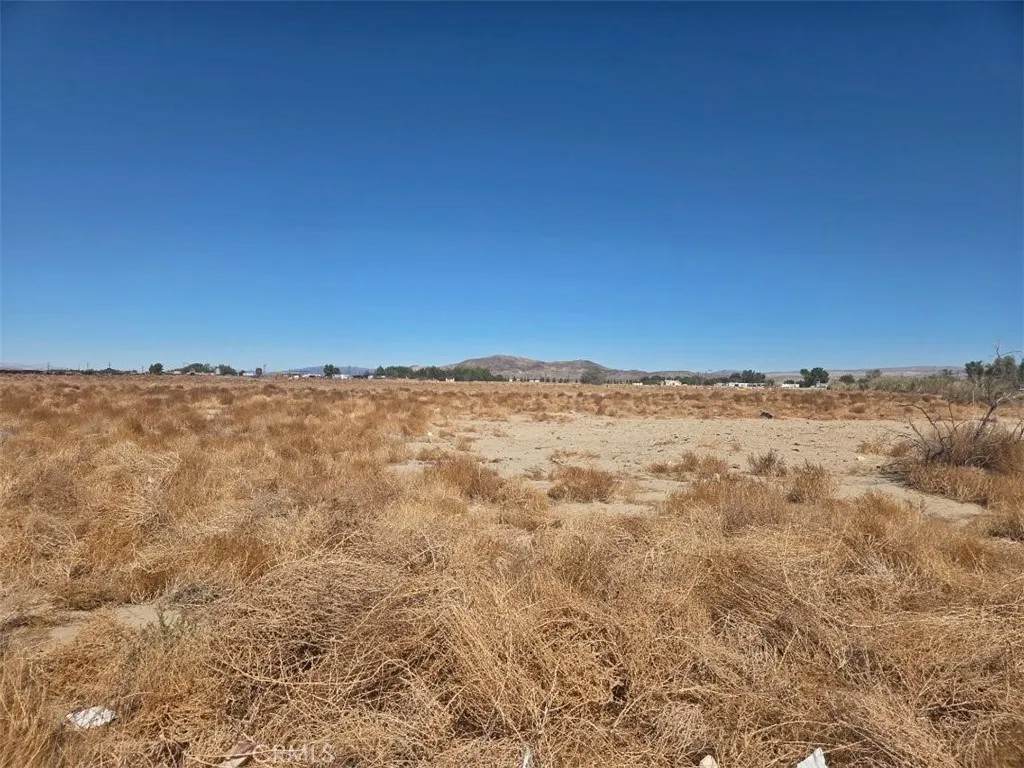 35750 Field
