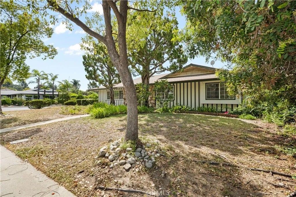 Photo of 702 Scripps Drive, Claremont, CA 91711 (MLS # TR26095824)