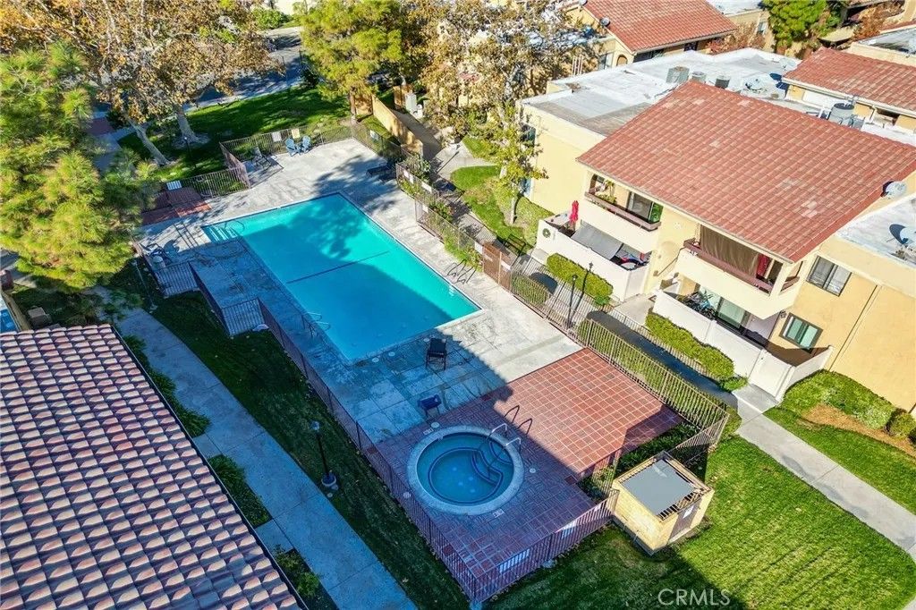 Photo of 18754 Mandan St #1302, Canyon Country, CA 91351 (MLS # SR25269410)