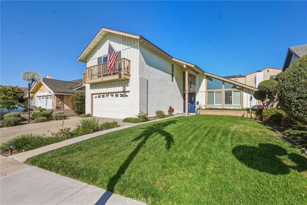 5457 Oxford Drive