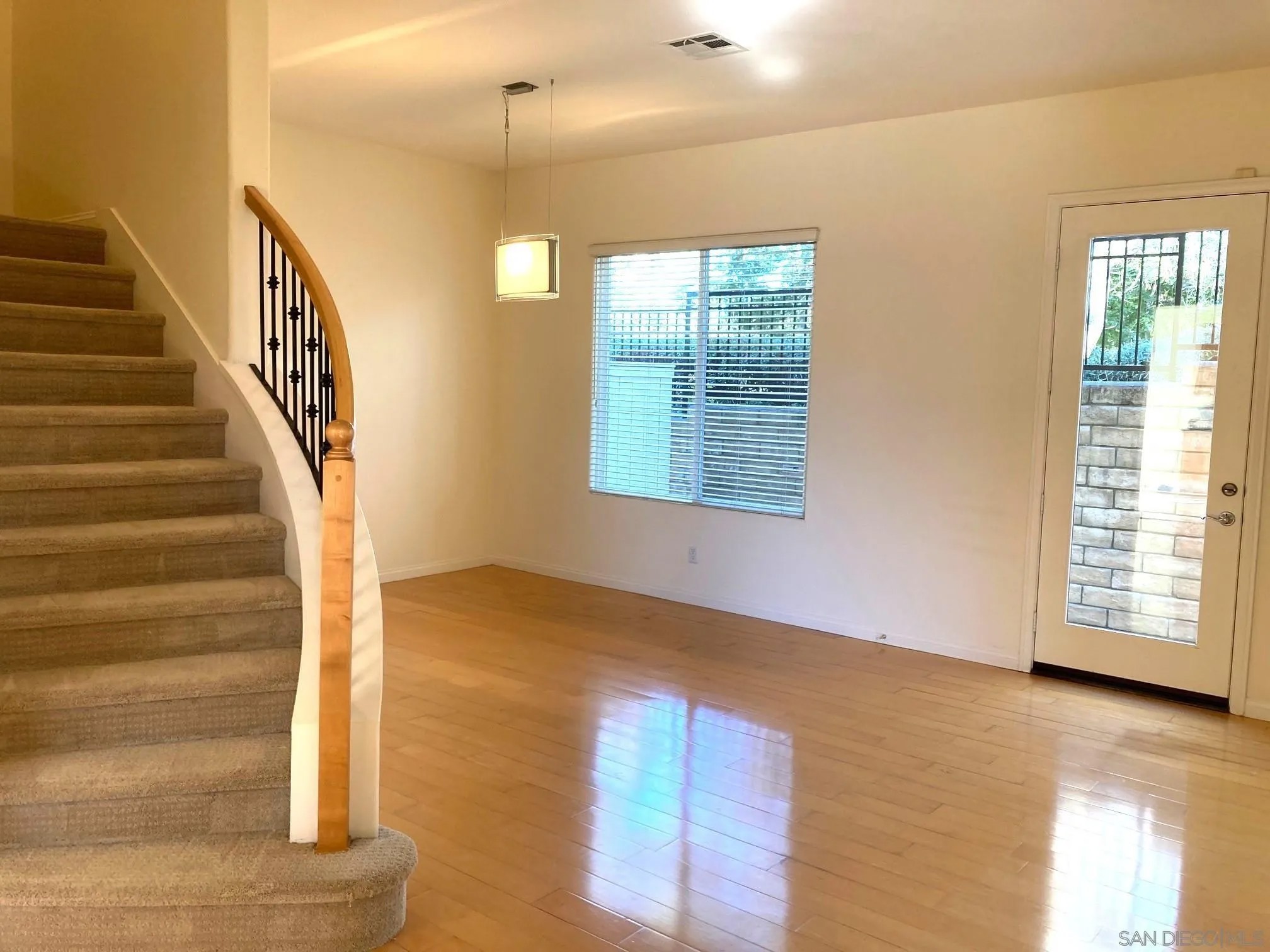 3872 Quarter Mile Drive