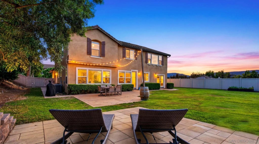 Photo of 722 Banyan Ct, San Marcos, CA 92069 (MLS # 260016671)
