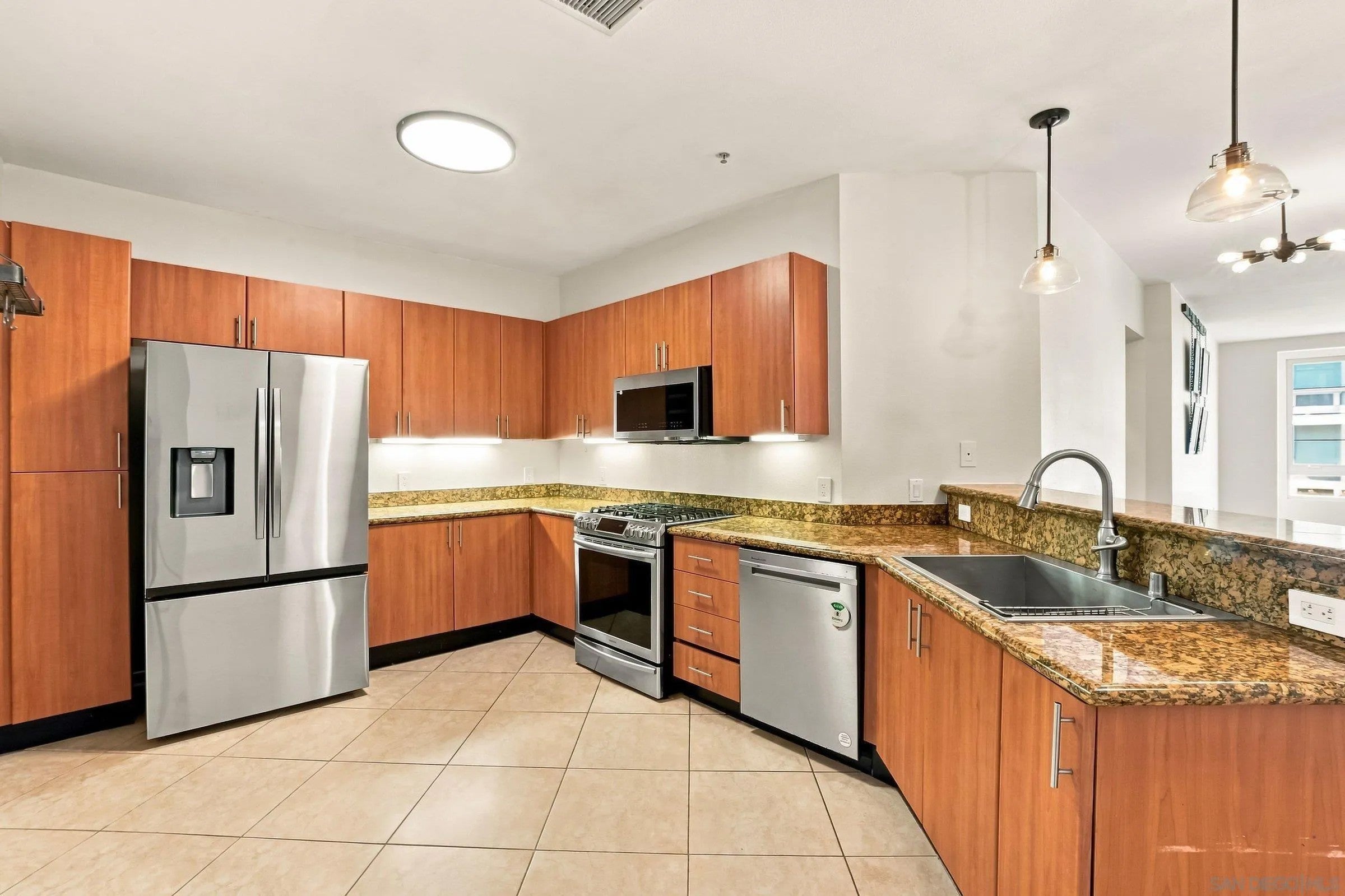 1465 C st 3504