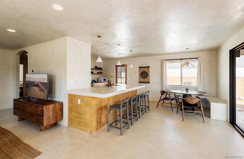 61790 Morningside Road