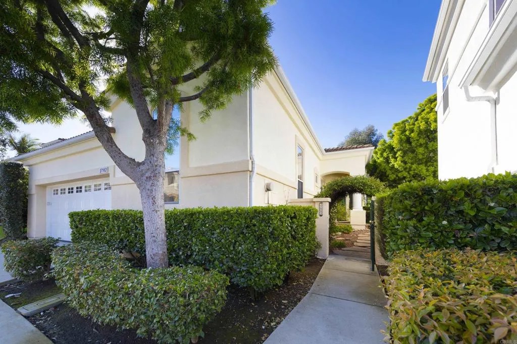 27982 Camino Del Rio