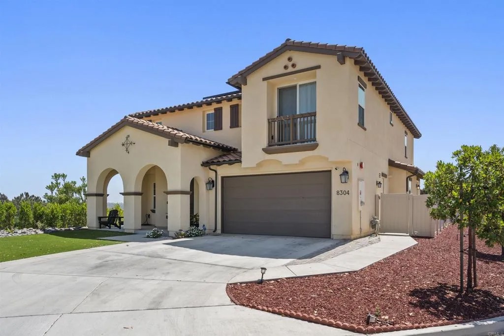 8304 The Grant Place