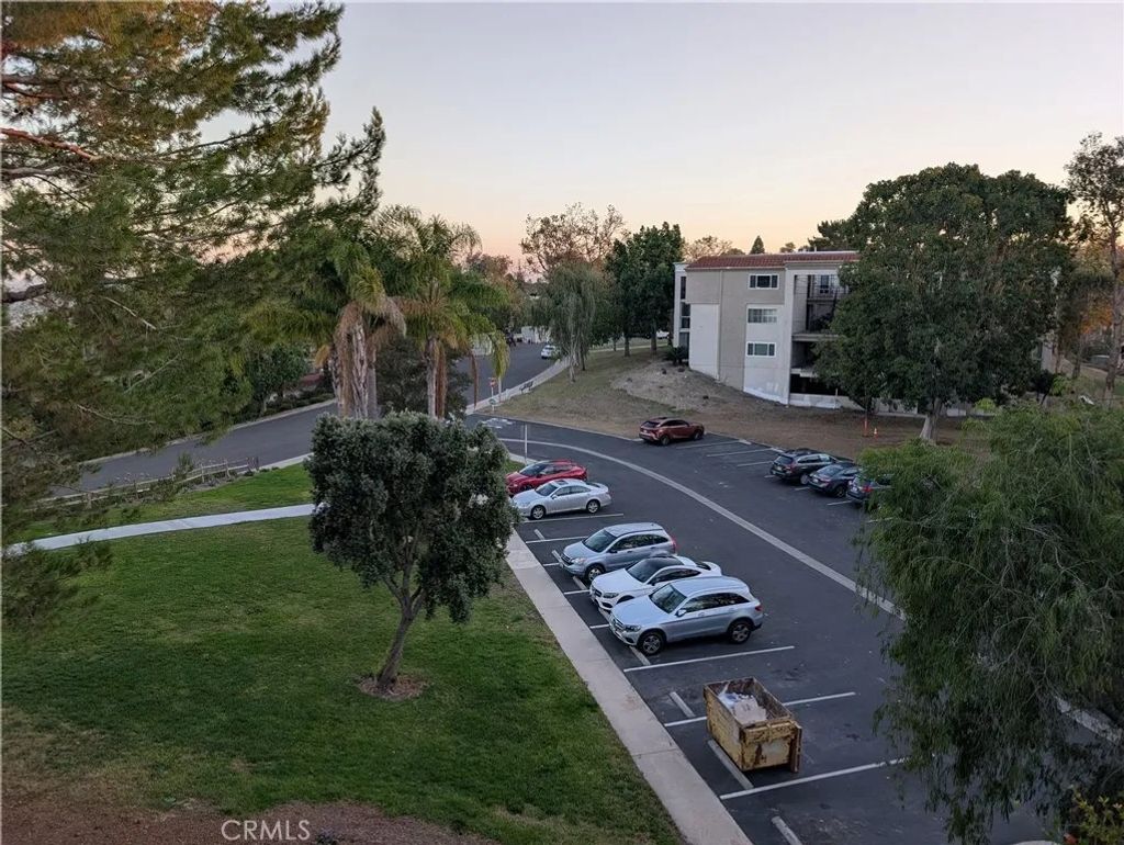 Photo of 4006 Calle Sonora Oeste #3F, Laguna Woods, CA 92637 (MLS # OC25246431)