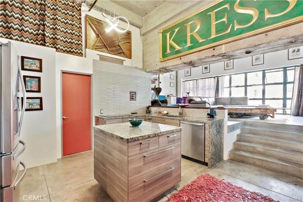 Photo of 100 W 5th Street #2G, Long Beach, CA 90802 (MLS # PW25278680)