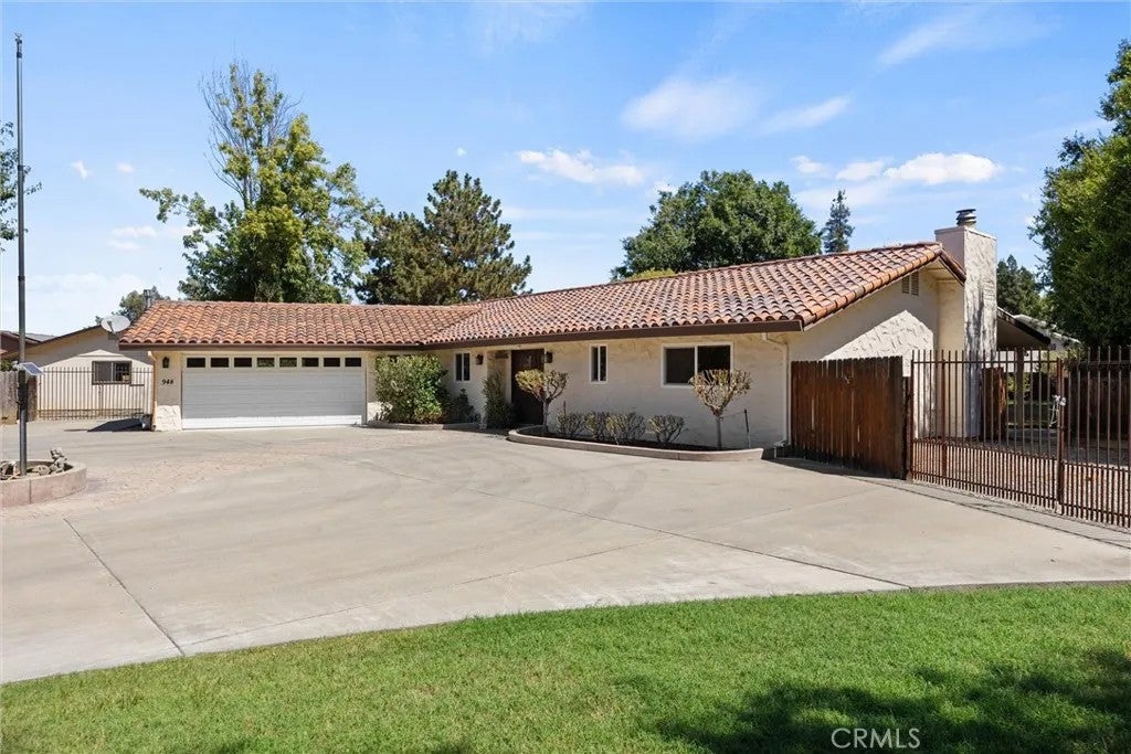 948 Sunset Terrace