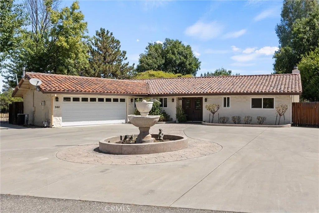 948 Sunset Terrace