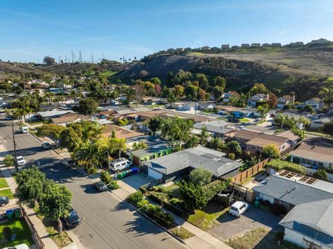 Tiny photo for 3339 Tropicana Dr, Oceanside, CA 92054 (MLS # 250045145)