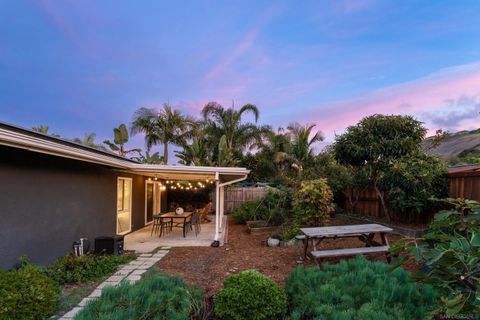 Tiny photo for 3339 Tropicana Dr, Oceanside, CA 92054 (MLS # 250045145)