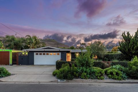 Photo of 3339 Tropicana Dr, Oceanside, CA 92054 (MLS # 250045145)