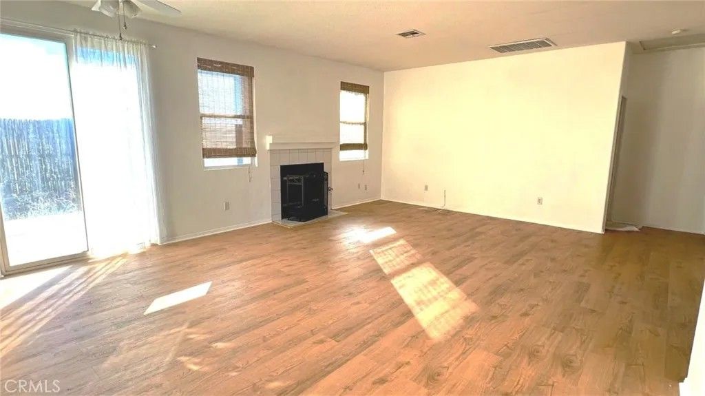 Photo of 3536 Mount Lassen Ave, Rosamond, CA 93560 (MLS # SR25267511)