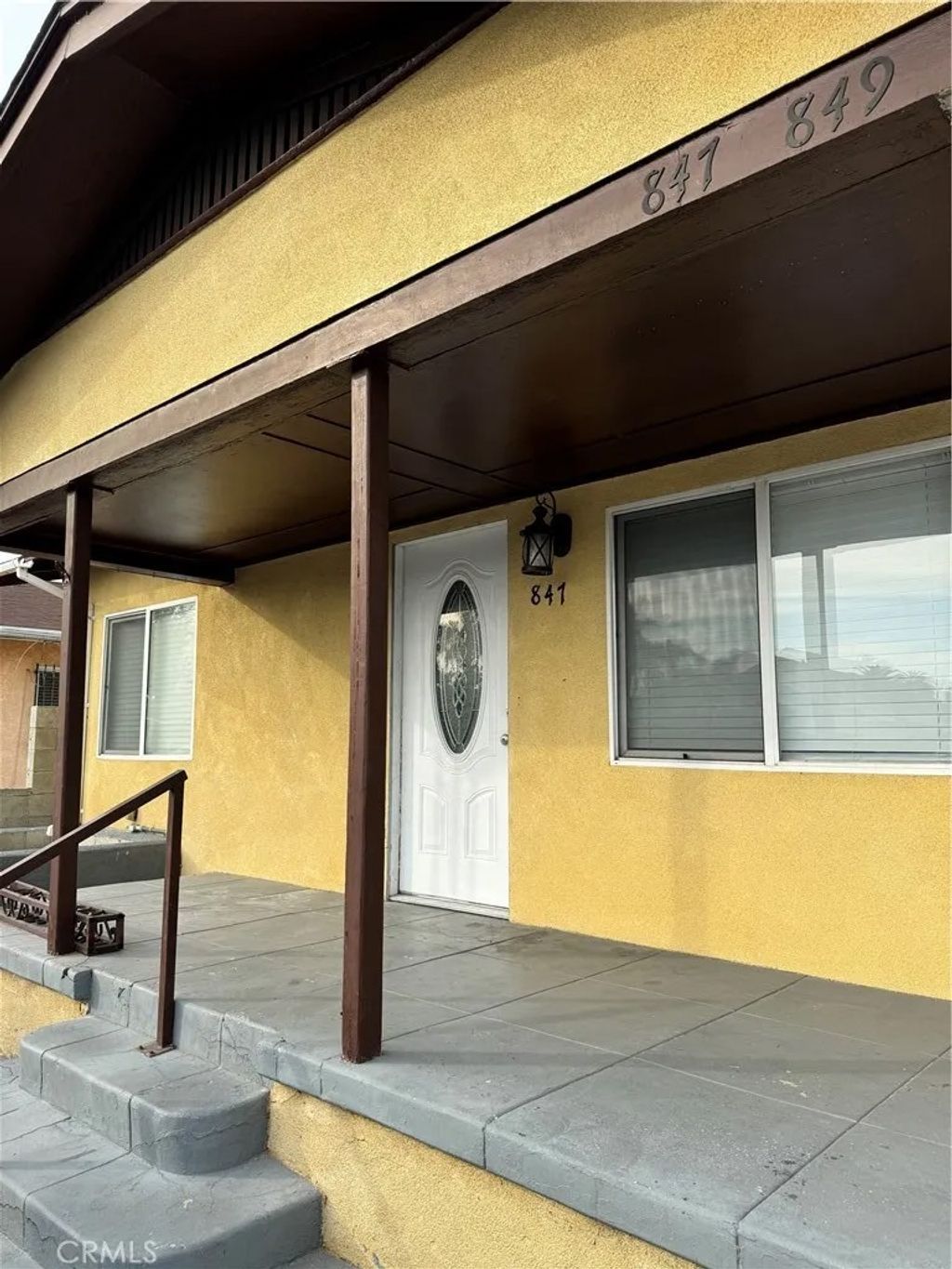 Photo of 847 W Gage Avenue, Los Angeles, CA 90044 (MLS # PW26006937)