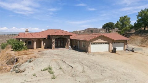Photo of 17010 Ridge Canyon, Riverside, CA 92506 (MLS # CV26205500)