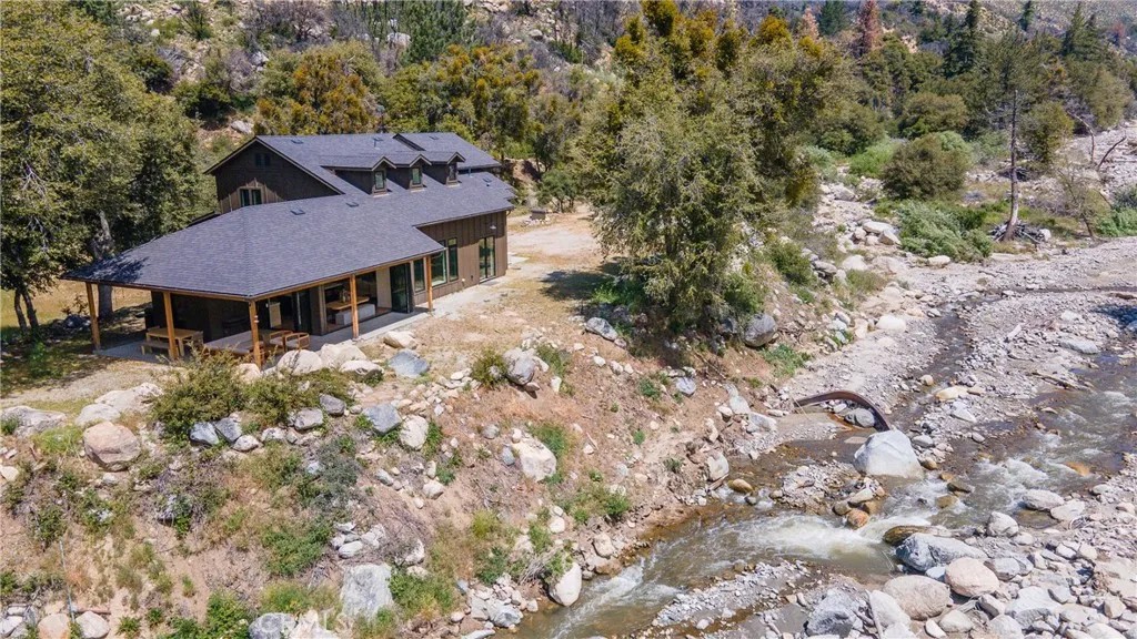 38948 7 Oaks