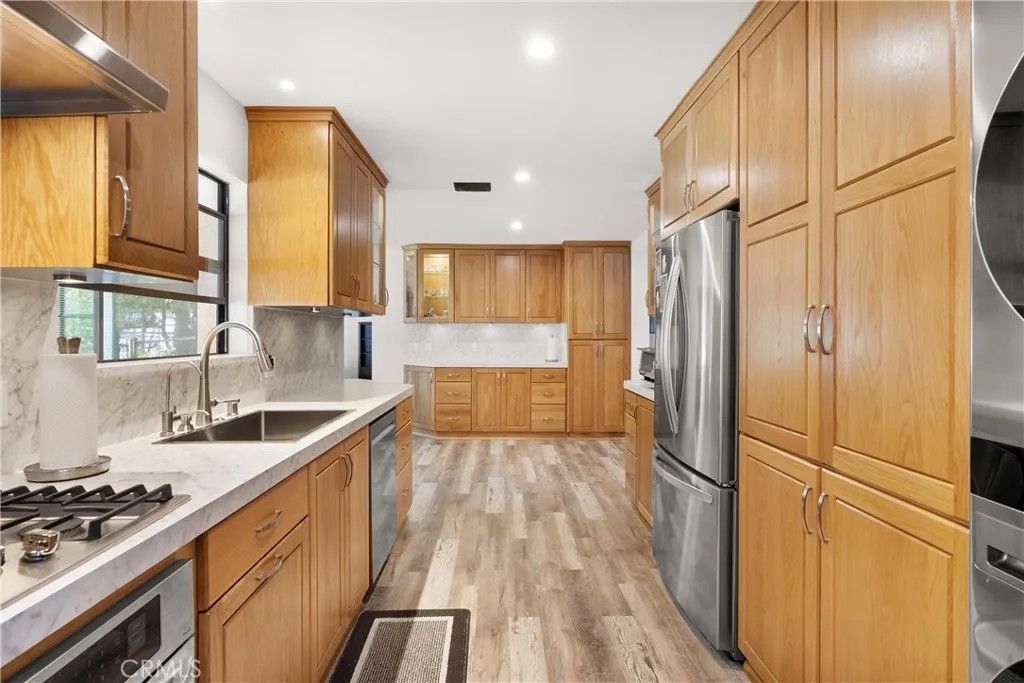 Photo of 3654 4th Avenue, La Crescenta, CA 91214 (MLS # OC26096485)
