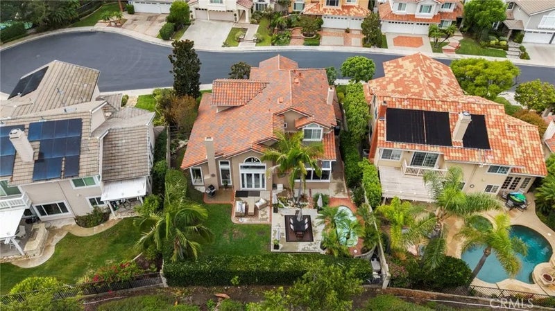 22232 Hazel Crest