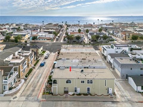 Tiny photo for 213 41st St, Newport Beach, CA 92663 (MLS # NP25236200)