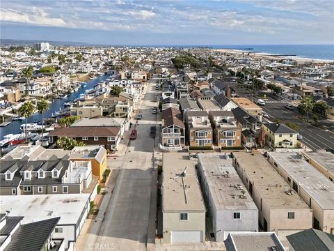 Tiny photo for 213 41st St, Newport Beach, CA 92663 (MLS # NP25236200)