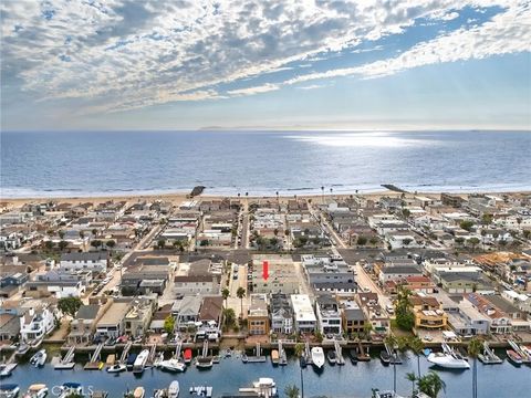 Tiny photo for 213 41st St, Newport Beach, CA 92663 (MLS # NP25236200)
