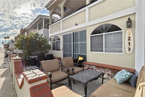 Tiny photo for 213 41st St, Newport Beach, CA 92663 (MLS # NP25236200)