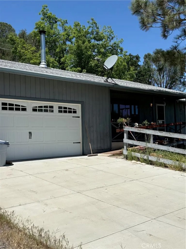 11889 Highway 155