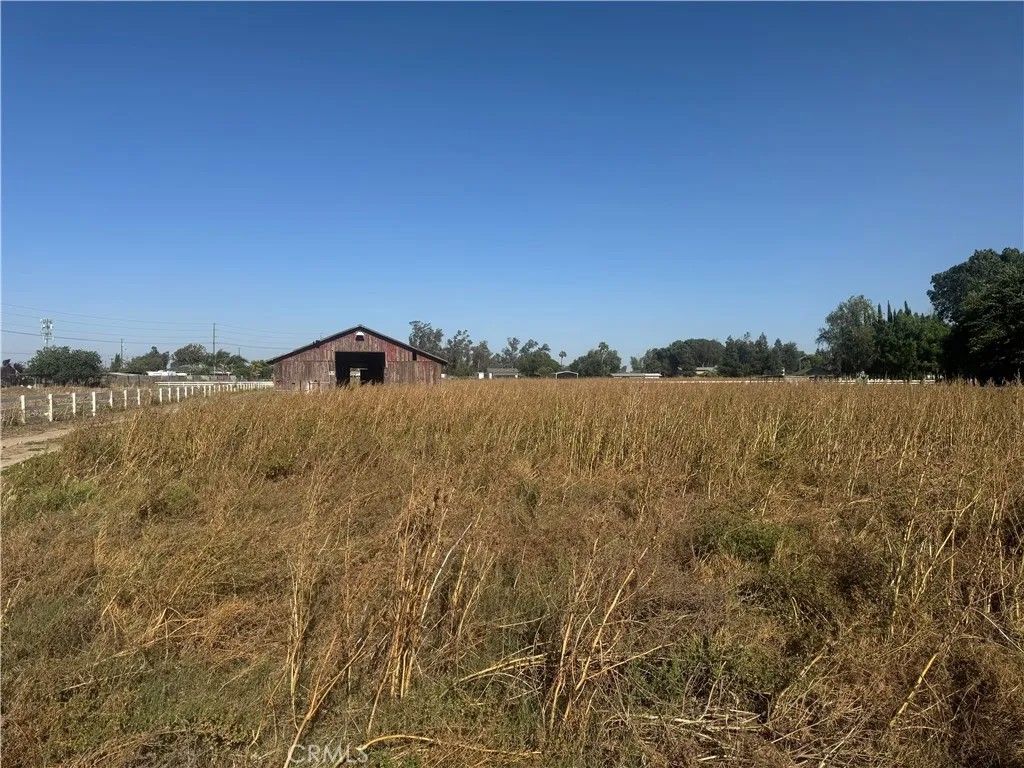 Photo of 1 Gurr, Atwater, CA 95301 (MLS # MC26107959)