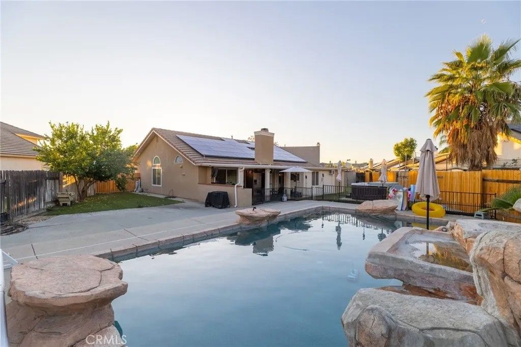 Photo of 361 Wales Court, San Jacinto, CA 92583 (MLS # SW26001361)