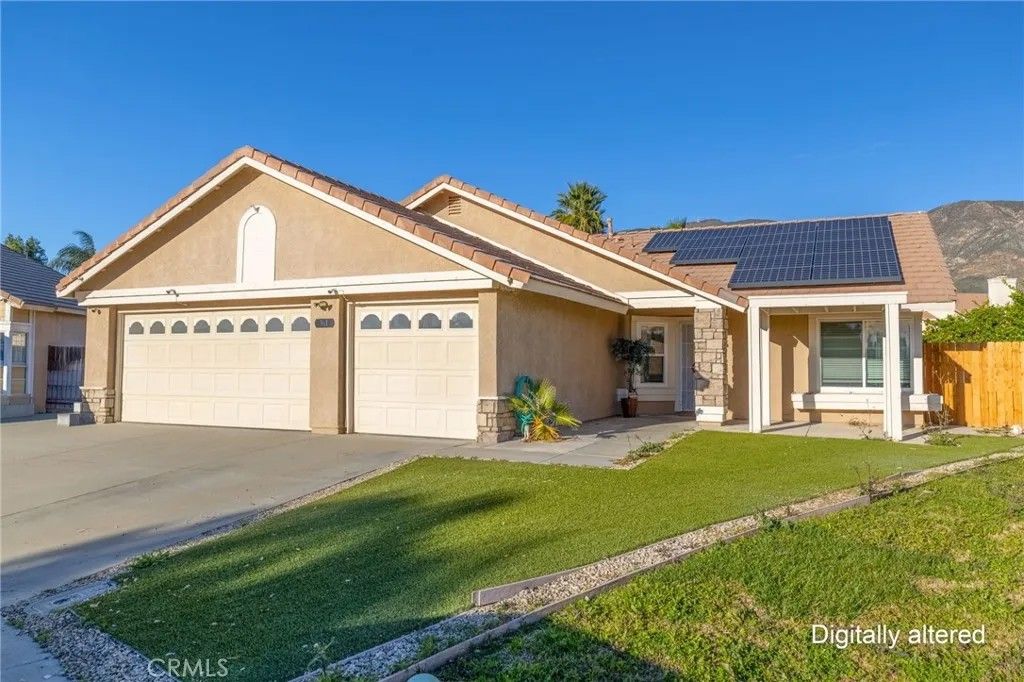 Photo of 361 Wales Court, San Jacinto, CA 92583 (MLS # SW26001361)