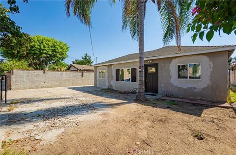 Tiny photo for 6922 Eton Avenue, Canoga Park, CA 91303 (MLS # SB25207602)