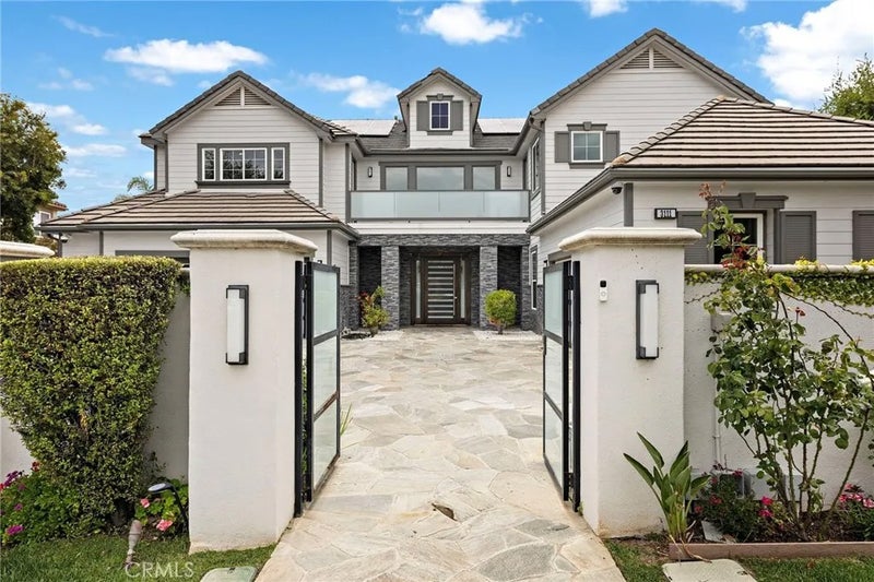 3111 Gardenia Lane