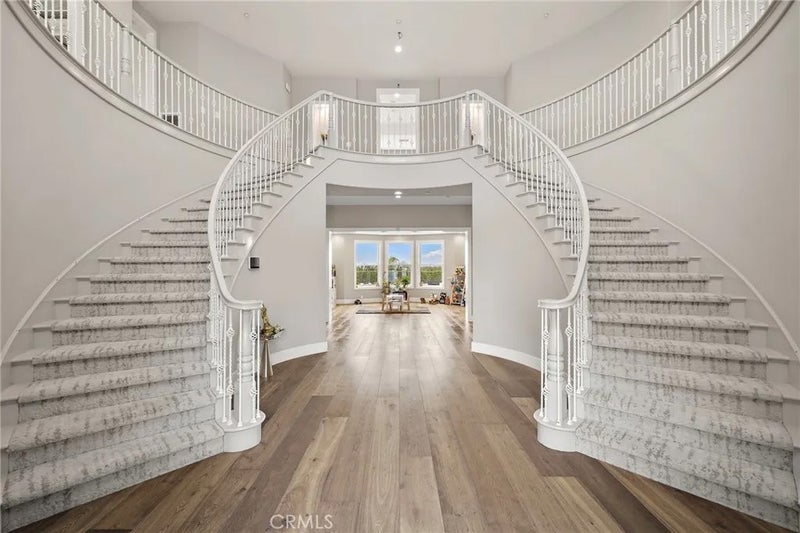 3111 Gardenia Lane
