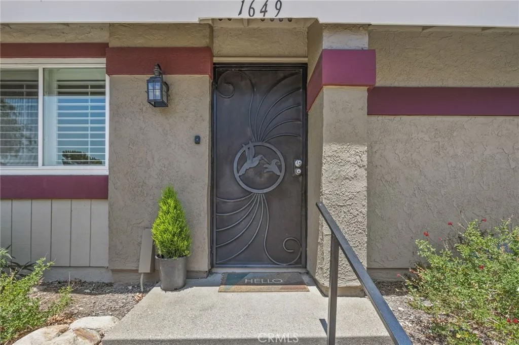 1649 Carmel West