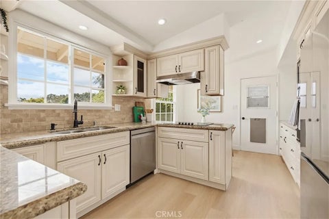 Tiny photo for 27151 Pembina Road, Rancho Palos Verdes, CA 90275 (MLS # SB26119654)