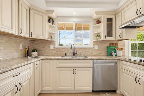 Tiny photo for 27151 Pembina Road, Rancho Palos Verdes, CA 90275 (MLS # SB26119654)