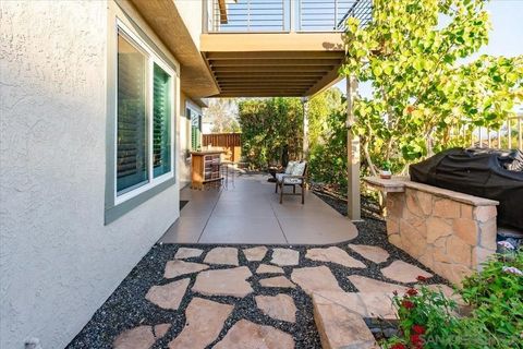 Tiny photo for 2451 Country View Gln, Escondido, CA 92026 (MLS # 250042725)