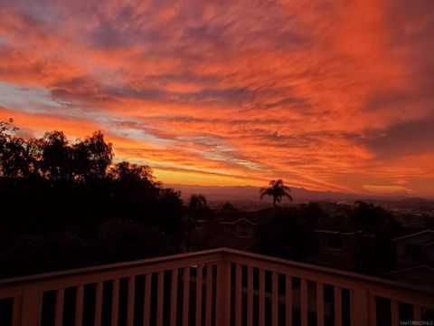 Tiny photo for 2451 Country View Gln, Escondido, CA 92026 (MLS # 250042725)