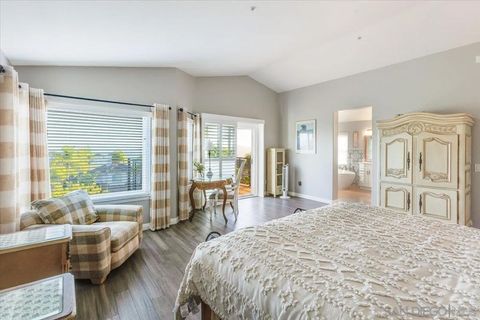 Tiny photo for 2451 Country View Gln, Escondido, CA 92026 (MLS # 250042725)